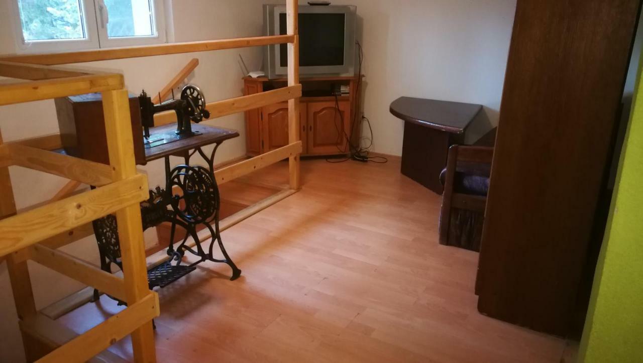 Chata Eliska Casa de hóspedes Stará Lesná Exterior foto